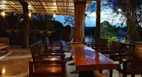 T & T Hostel Kanchanaburi - Image 4