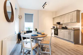 Blue Door Apartments - Image 5