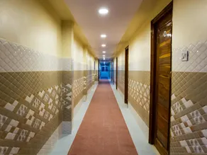 Hotel O Crystal - Image 3