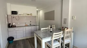 Apartamentos La Posta - Image 2