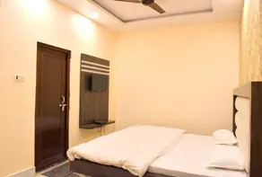 Hotel Arya - Image 4
