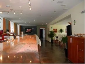 Hotel 21 - Image 5