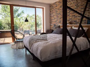 4u Bed & Spa - Image 2