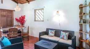 Private Villa on 2-Acres of Jungle Garden & Pool - Image 3
