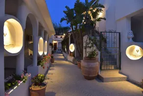 Hotel Vela - Image 2