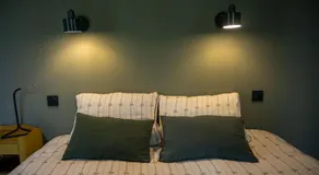 Maison Mirabelle - La chambre côté jardin avec cuisine - Image 5