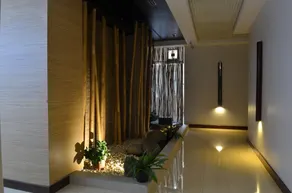 D'Hotel & Suites - Image 5