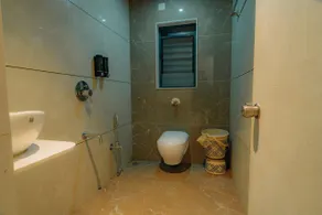 Jarul Inn Lodge - Image 1