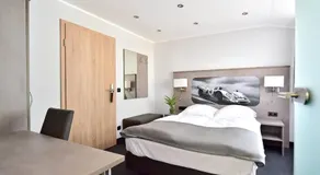 GT3 Hotel - Image 2