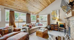 Remodeled 2 Bedroom East Vail Condo 6G with Hot Tub Market Free Shuttle - Image 2