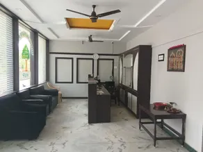 Hotel Vaithee Park - Image 3