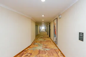 Dongxing Hot Spring Hotel - Image 4