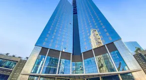 Silkhaus Vacation Homes Modern Studio in Central Park Tower DIFC - Image 3