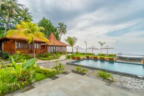 Dani Beach Villa - Beachfront Villas in Tejakula - Image 4