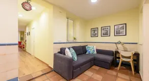 Appartement chic et spacieux pour les familles | Parking WIFI 15m Ramblas à distance de marche - Image 5
