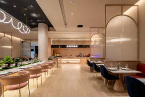 Starway Hotel Baoji Railway Station International Trade Centre - Image 3