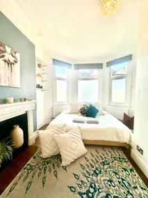 Lovely 2 bedroom flat in London - Image 2