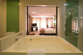 Coron Gateway Hotel & Suites - Image 3