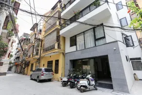 Quiet Hoang Quoc Viet Hotel & apartment - Image 2