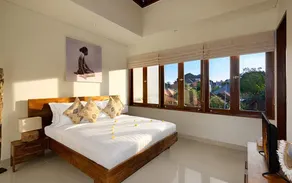 Beautiful Sophia Villa 4 Bedroom Legian - Image 5