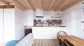 Bohemian Antique Guesthouse - Image 3
