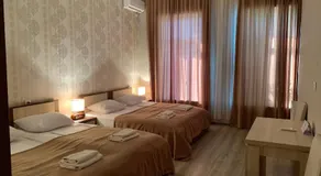 Hotel Red Bridge - Image 2