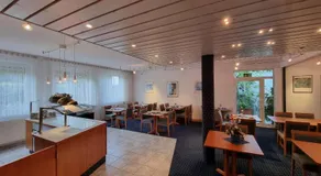 InTeck Hotel - Image 5