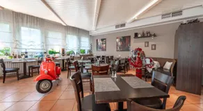 Westend Hotel - Image 4