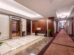 RUIFENG HOTEL - Image 5