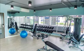 V Square hotel - Image 3