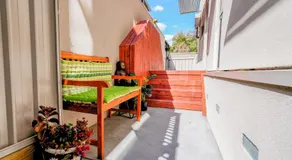 U1 Brunswick Living Ground Floor Patio Close to APT and CBD Free Wifi Tram at Doorstep - Image 4