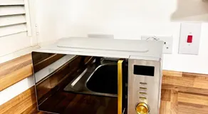 Stylish MK Flat - Image 4