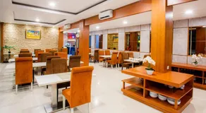 PARADE INN KENDARI - Image 2