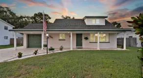 Family home w private pool & putting green - Image 5
