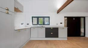 Barn conversion in one of Stamford villages - Image 2