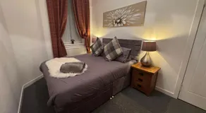 Hillhead Apartment - Image 5