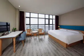 Home Inn Yangzhou Jinghuacheng Wangyue Road - Image 2