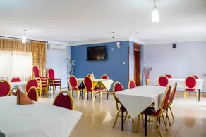 Landmark View Hotel - Image 3