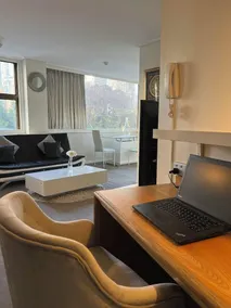 Paxsafe Sydney Hyde Park Private Apartments - Roof Top Retreat & Pool - Image 2