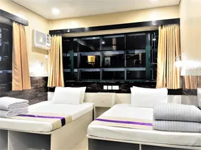 3D Inn Hong Kong Romance - Image 2