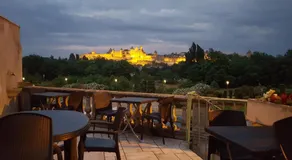 Carcassonne Guesthouse - Image 2
