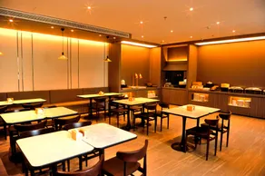 Hanting Hotel Xinzhou South Jianshe Road - Image 4