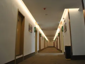 GreenTree Inn Heze Changcheng Road Tianhua E-commerce Logistics Park Express Hotel - Image 4