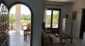 great first floor appartment with view - Image 2