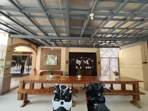 Spring Plaza Hotel - Image 4