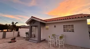 Paradise Breeze Villa - Image 3