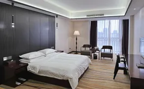 Windsor Hotel - Image 2