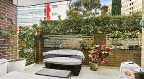 8 mins from Sydney Airport! 1BR with Courtyard - Image 5