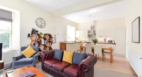 Balmore - 3 Bedroom Townhouse, heart of Killin - Image 2