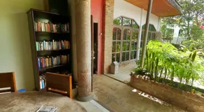 PIAS POPPIES HOTEL - Image 5